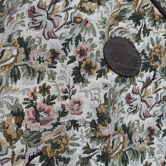 Floral Tapestry Suitcase - Picture 4 of 13